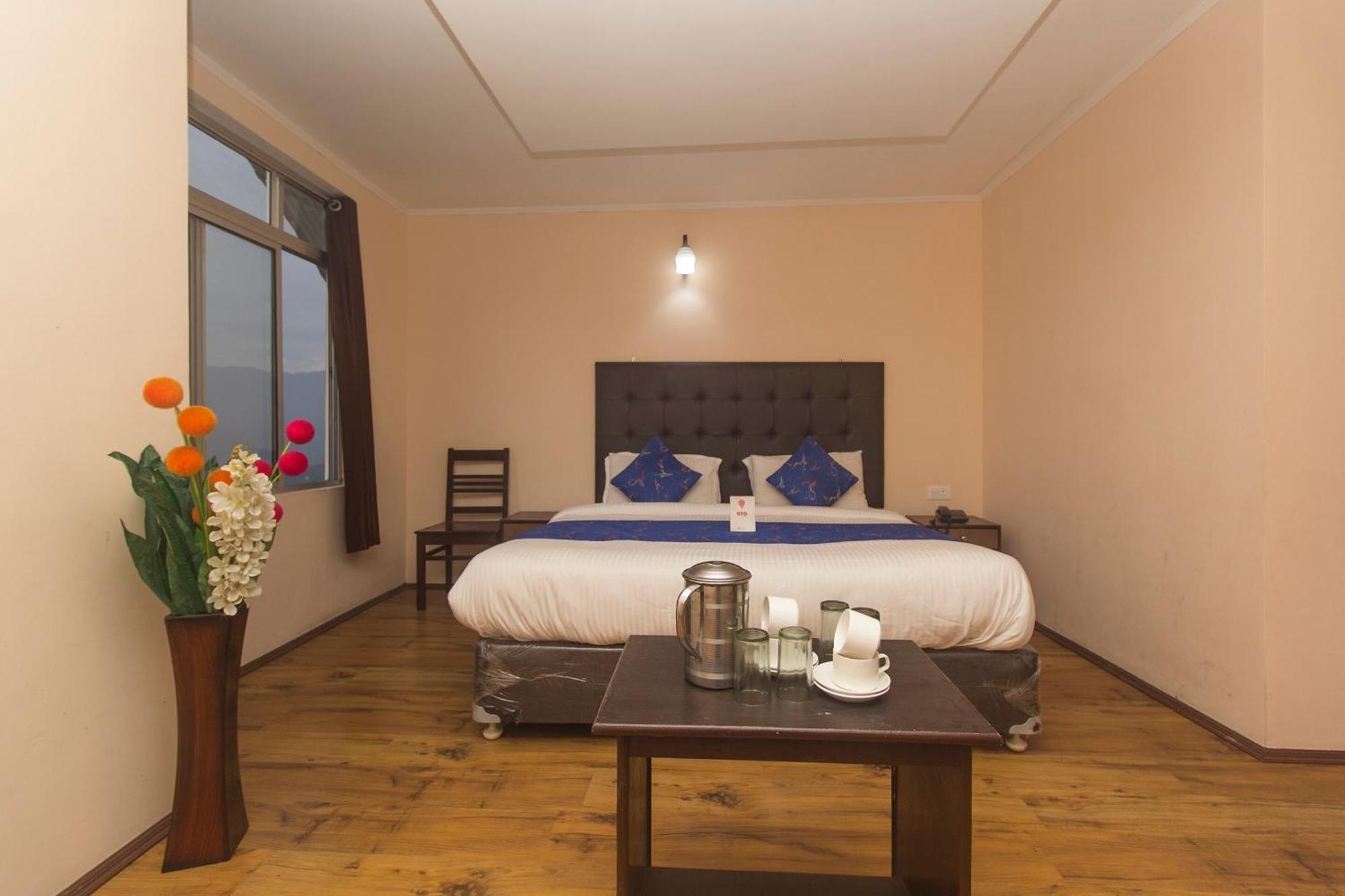 Collection O Hotel Shantiniketan Gangtok Bagian luar foto