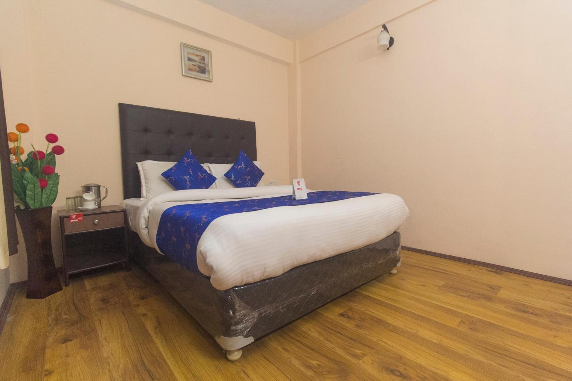 Collection O Hotel Shantiniketan Gangtok Bagian luar foto