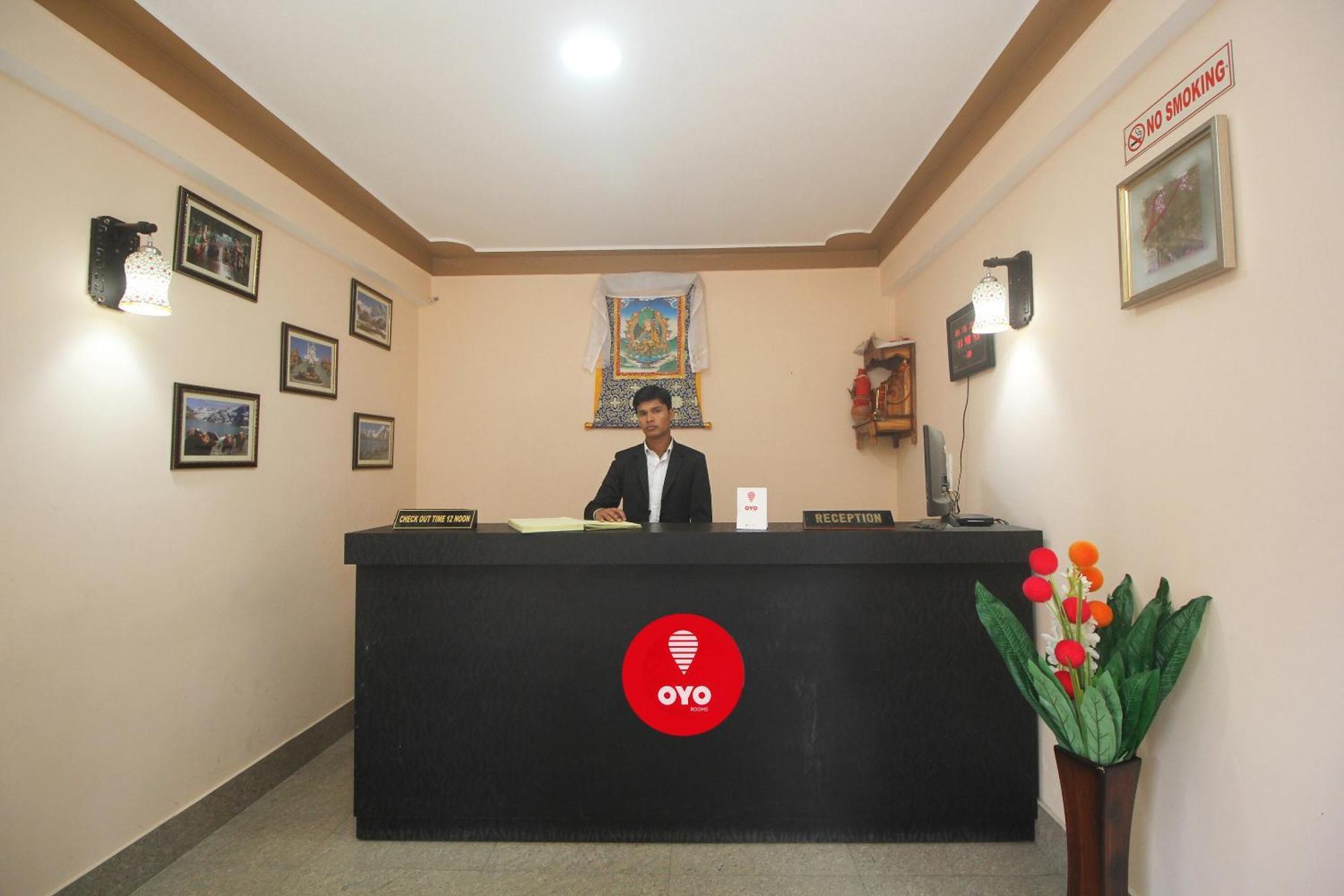 Collection O Hotel Shantiniketan Gangtok Bagian luar foto